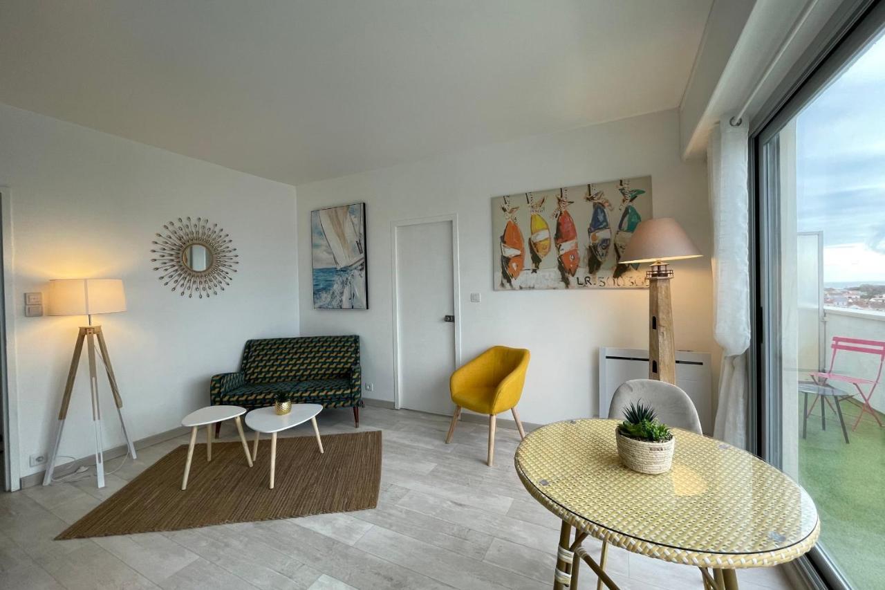 Bright Nest - Open View - Residential Area Apartment Ла Рошел Екстериор снимка